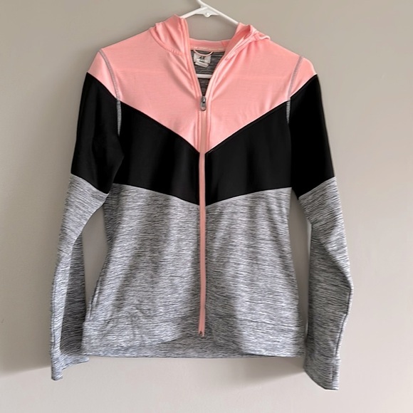 H&M hooded long sleeve fleece jacket - Picture 2 of 7